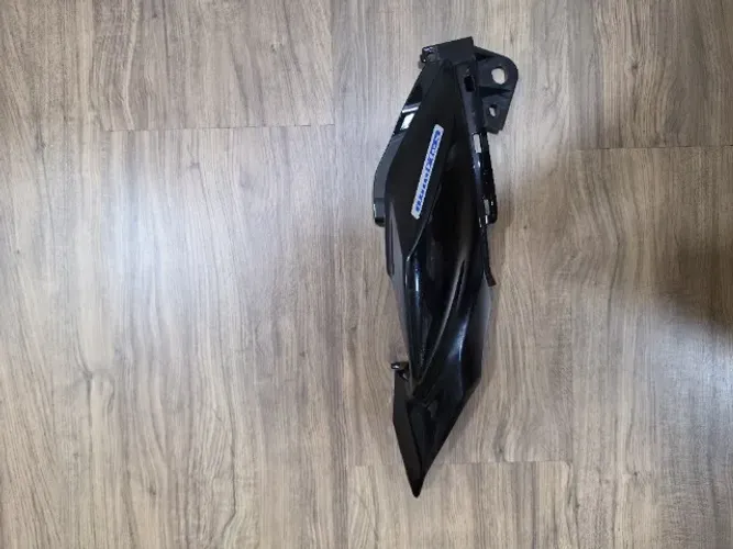Rabeta Traseira Direita Fz15 Preta Original Yamaha