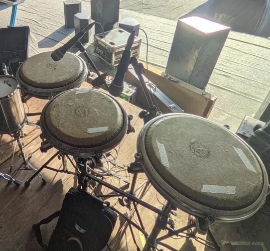 Vendo Trio de Congas Pearl Compactas