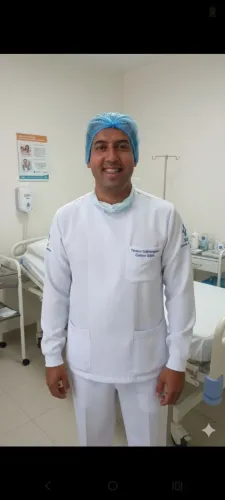 Técnico E Cuidador de Idosos..