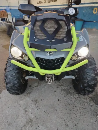 Quadriciclo xmr 570 Can An