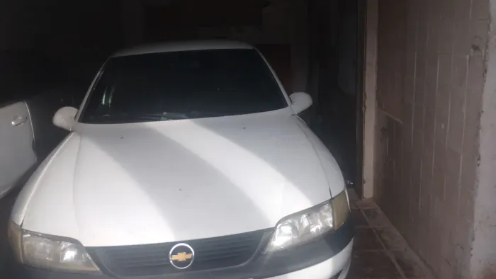Chevrolet Vectra GL 2.2 / 2.0 MPFI 1998