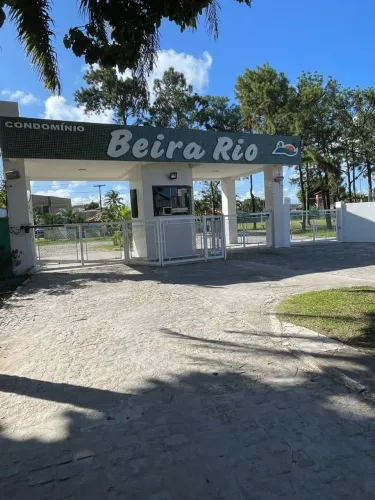 Casa duplex no condomínio Beira Rio Lauro de Freitas