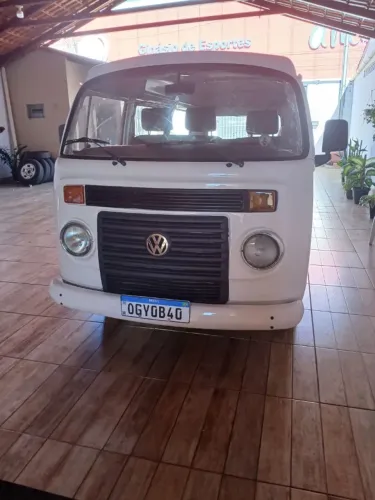 Volkswagen Kombi Standard 1.4 MI Total Flex 8V 2012
