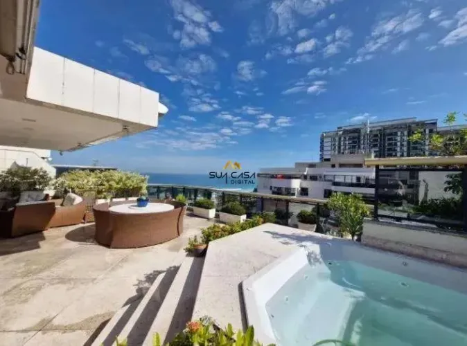 Cobertura a venda na Lucio Costa com vista para o mar, no Condomínio Waterways, Barra da T