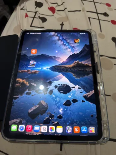 iPad 11 Pro (M5)Wi-Fi + Celular