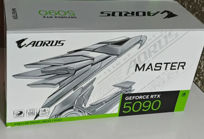 Rtx 5090 aorus Ice NF 12/2025