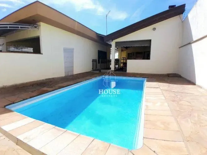 Casa com 3 dormitórios para alugar, 190 m² por R$ 4.048,74/mês - Loteamento Parque Itacolo