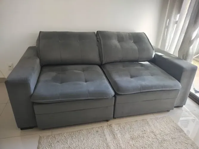 Sofá Retrátil Semi Novo - Perfeito Estado