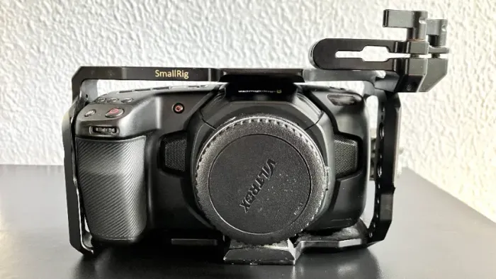 Camera Blackmagic Pocket 4K - Oportunidade