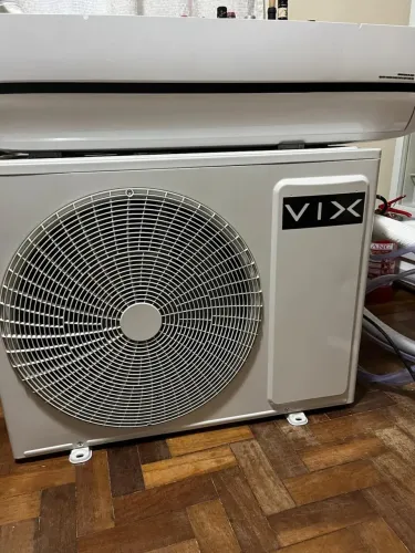 AR CONDICIONADO SPLIT QUENTE E FRIO VIX 22000 BTUS