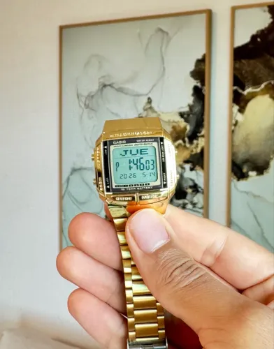 Relógio Casio Digital Dourado