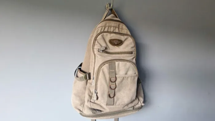 Mochila Escolar de Lona Reforçada