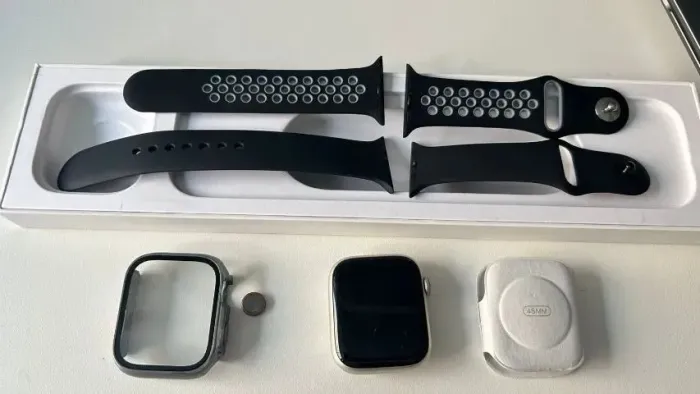 Apple Watch S8 45mm