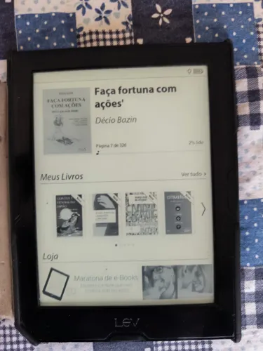 E-reader Lev Neo Saraiva 8GB Com Luz + Capa Original + 15 Livros