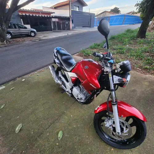 Moto Fazer 250