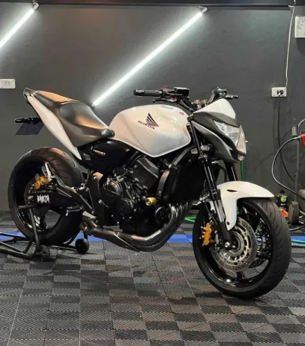 HORNET 2014
