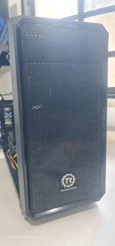 PC XEON E-2660 V2 16GB DDR3 SSD 240GB NVIDIA QUADRO K2000