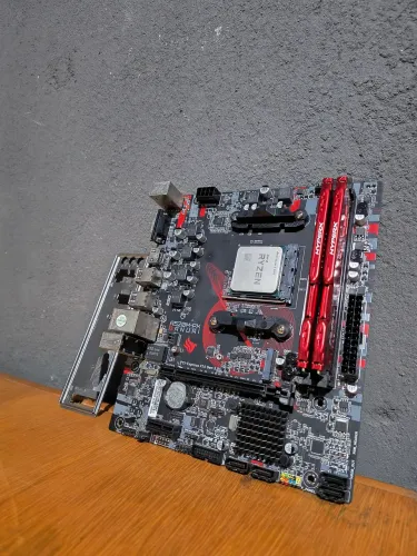 KIT RYZEN 3600+A520M+16GB 3200MHz