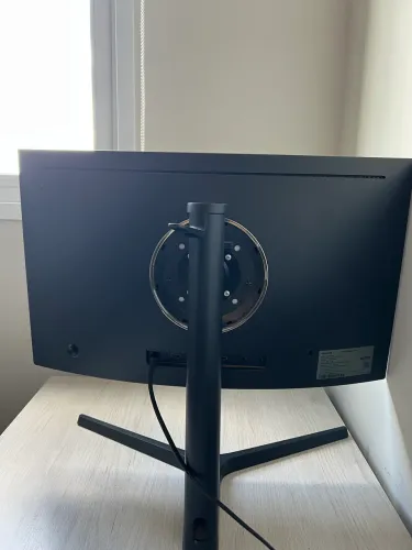 Monitor Gamer 24'' Curvo 144hz