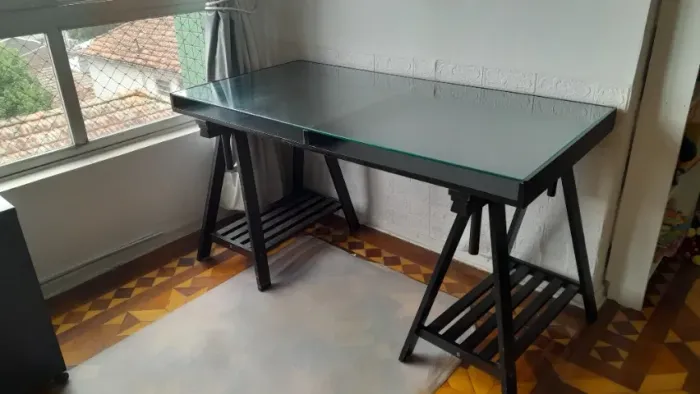 Mesa de escritório Tok&Stok