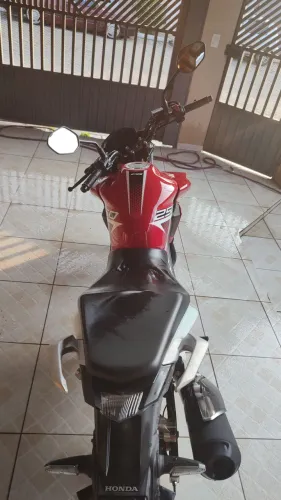 Honda CB 250 Twister ABS 2022 Vermelha flex