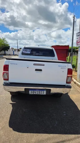 Toyota Hilux CD SRV D4-d 4X4 3.0 TDI Dies 2014