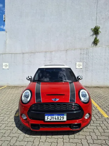 Mini Cooper S 2.0 Turbo 16V 3P Aut. 2015