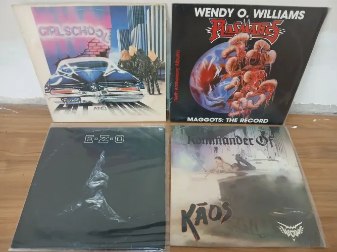 Disco vinil Ezo Girl School e Wendy O. Willians