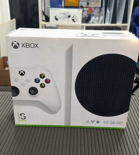Xbox series S - semi novo