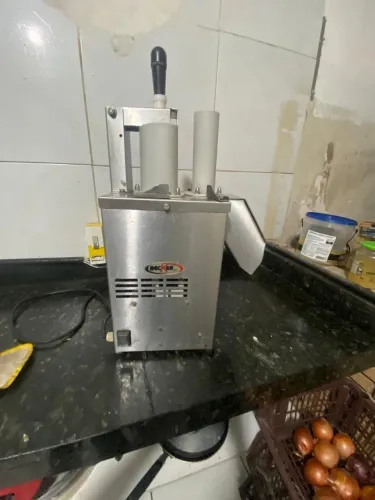 Processador de alimentos Becker usado