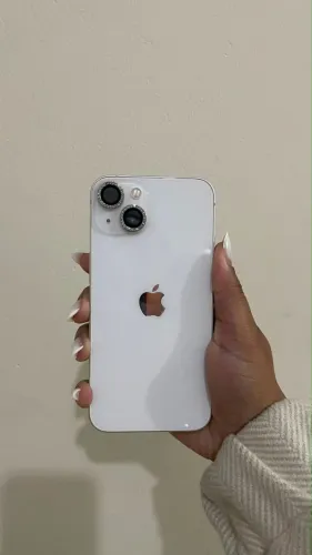 Iphone 13 128GB - SEMI-NOVO (Possui Garantia Apple até Outubro/26)