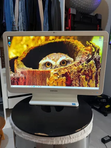 Computador All In One Branco Samsung