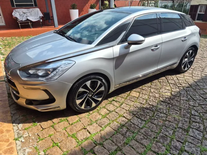 Citroen DS5 1.6 Turbo 16V 5P Aut. 2014