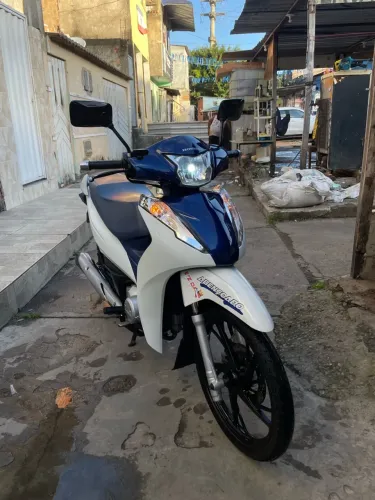 Biz 125