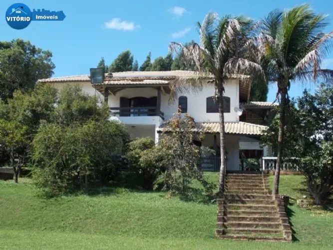 Chácara á venda no Recanto dos Pássaros !