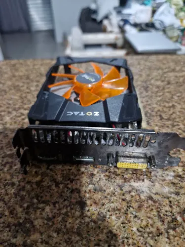Placa de video zotec gtx 750 para retirada de peças