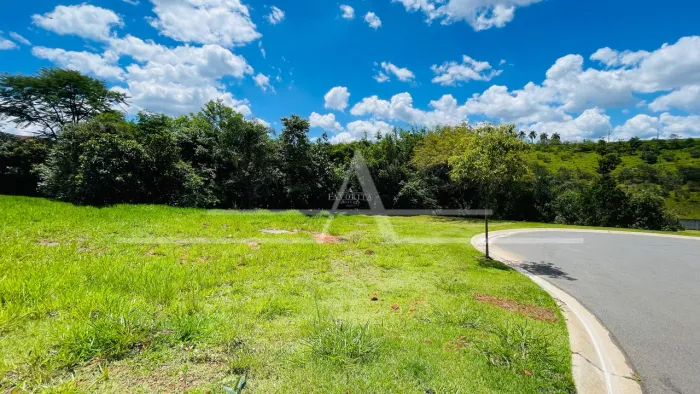 Lote a venda no condomínio San Vitale - Fundo para área verde