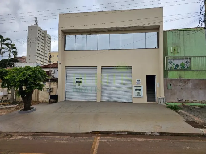 Galpão para alugar em Rio Verde, Jardim Goiás, com 280 m²