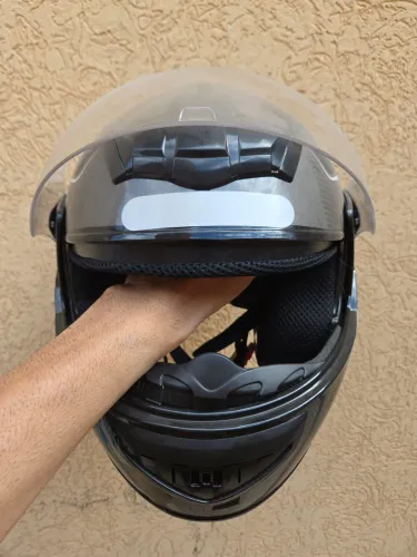 Capacete etceter stronger faster