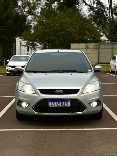 Ford Focus Sedan 1.6/1.6 Flex 8v/16v 4P Mec. 2012