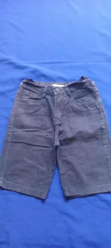Vendo shorts jeans infantis($10)