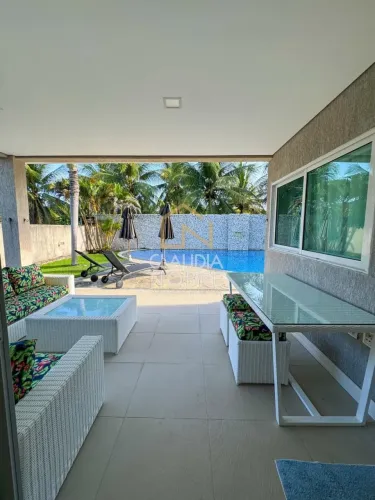 Casa em condomínio à venda com 348 m2, 5 quartos (4 suítes) em Ipioca - Maceió - AL
