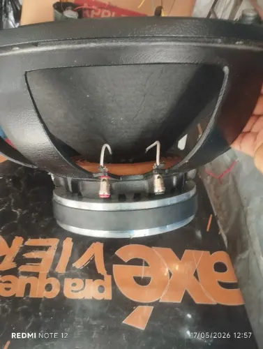 Alto falante de 18 polegadas 