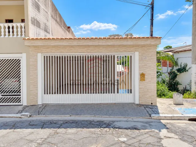 Casa com 300 metros , 3 quartos e 2 vagas na vila oratório