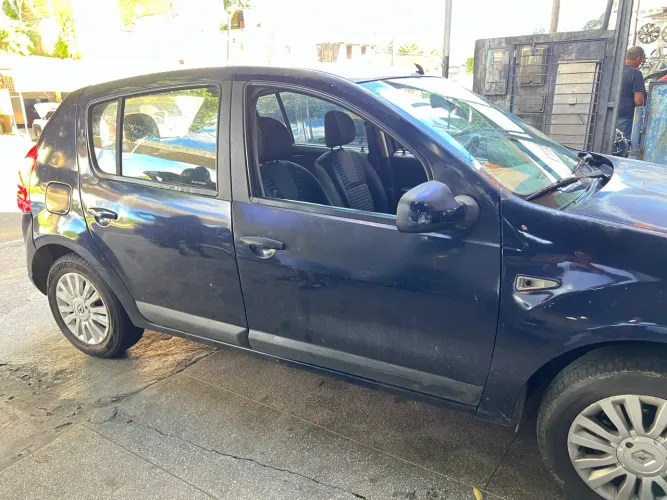 Renault Sandero Privilège Hi-flex 1.6 16V 5P AUT 2012