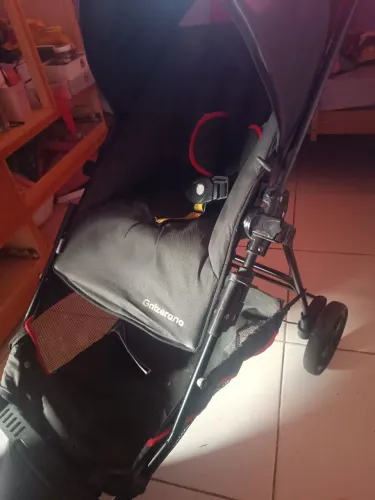 Carrinho de bebê Galzerano 
