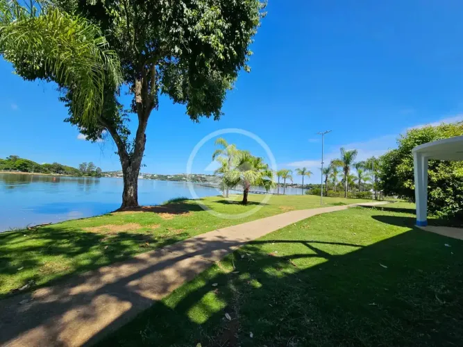 Lote Comercial Jardim Ipe codigo: 272070