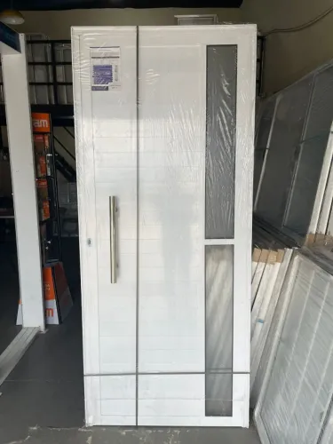 Portas Lambril Alumínio Branco com Puxador e Vidros Laterais