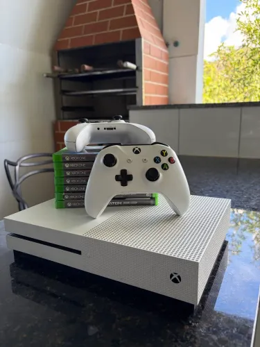 Xbox one s 1TB