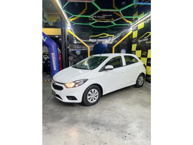 Chevrolet Onix SEDAN PLUS 1.0 12V MEC. 2018